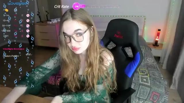 Image 4 of lissacain Stream on Chaturbate on 16 months ago