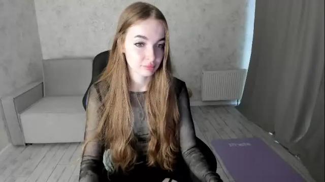 Image 2 of lissacain Stream on Chaturbate on 3 months ago