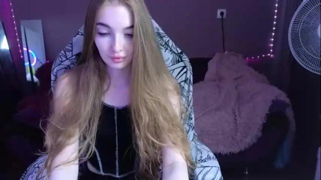 Image 11 of lissacain Stream on Chaturbate on 1 month ago