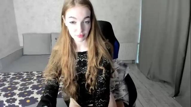 Image 3 of lissacain Stream on Chaturbate on 19 days ago
