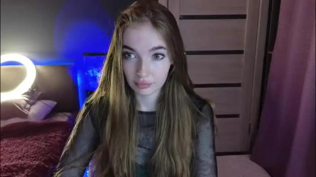 Image 2 of lissacain Stream on Chaturbate on 5 months ago