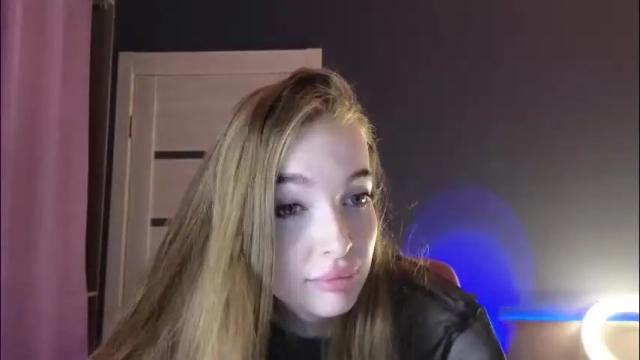 Image 4 of lissacain Stream on Chaturbate on 5 months ago