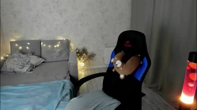 Image 7 of lissacain Stream on Chaturbate on 4 months ago