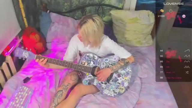 Image 8 of lissakss Stream on Chaturbate on 15 months ago