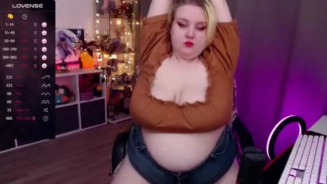 Image 6 of lissamuff Stream on Chaturbate on 12 months ago