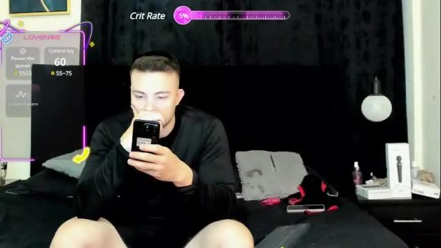 Image 3 of lissandthor Stream on Chaturbate on 5 days ago