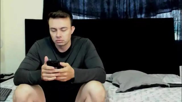 Image 11 of lissandthor Stream on Chaturbate on 1 month ago