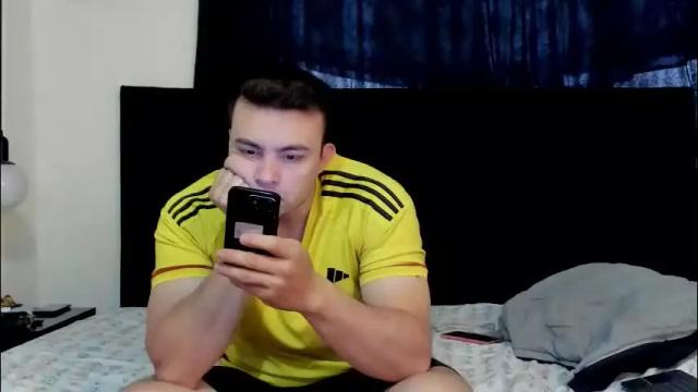 Image 7 of lissandthor Stream on Chaturbate on 1 month ago