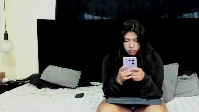 Image 7 of lissandthor Stream on Chaturbate on 1 month ago