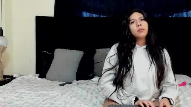 Image 8 of lissandthor Stream on Chaturbate on 3 days ago