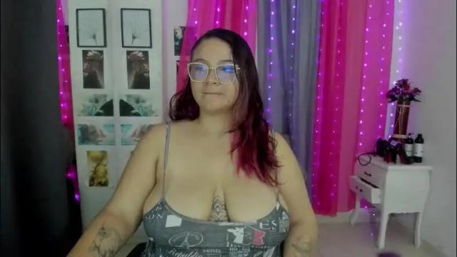 Image 4 of lissavillalobos Stream on Chaturbate on 3 months ago