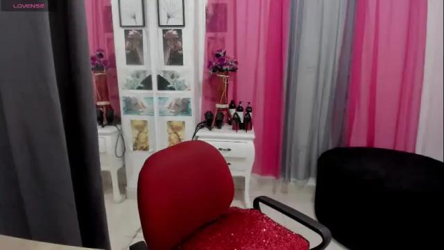 Image 8 of lissavillalobos Stream on Chaturbate on 3 months ago