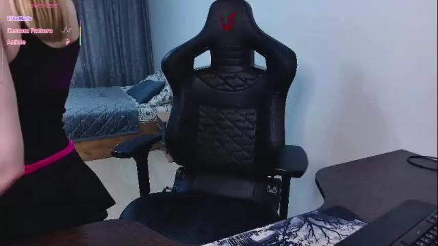 Image 12 of lisshoran Stream on Chaturbate on 13 days ago