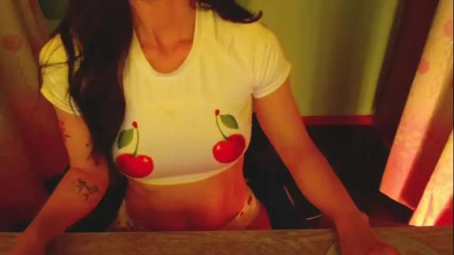 Image 3 of lisstaylor Stream on Chaturbate on 1 month ago