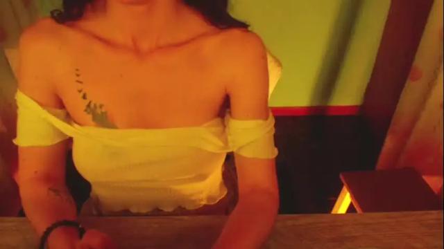 Image 4 of lisstaylor Stream on Chaturbate on 1 month ago