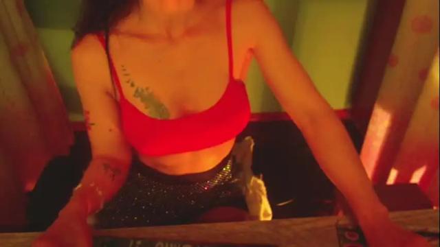 Image 3 of lisstaylor Stream on Chaturbate on 6 days ago