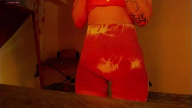 Image 10 of lisstaylor Stream on Chaturbate on 1 month ago