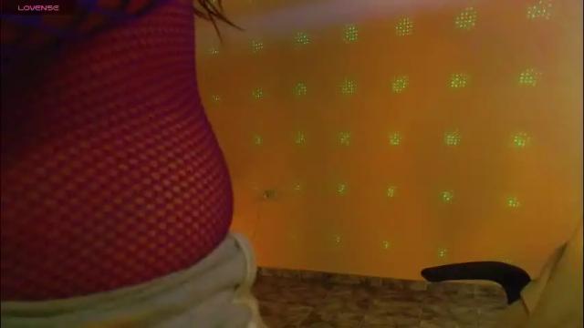 Image 8 of lisstaylor Stream on Chaturbate on 1 month ago