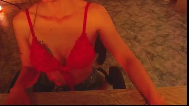 Image 11 of lisstaylor Stream on Chaturbate on 17 days ago