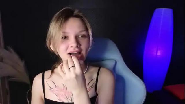 Image 3 of litabrom Stream on Chaturbate on 1 month ago
