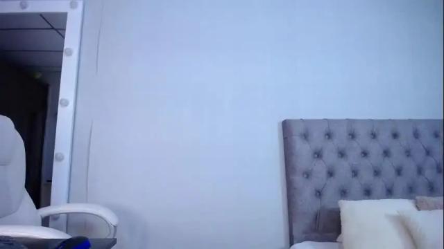 Image 6 of litle_lola Stream on Chaturbate on 23 days ago