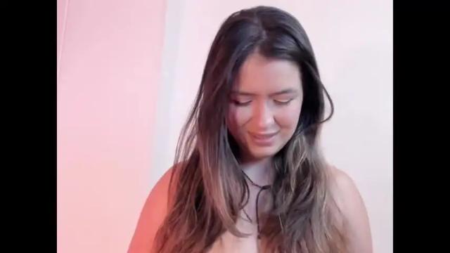 Image 11 of litlle_danni Stream on Chaturbate on 1 month ago