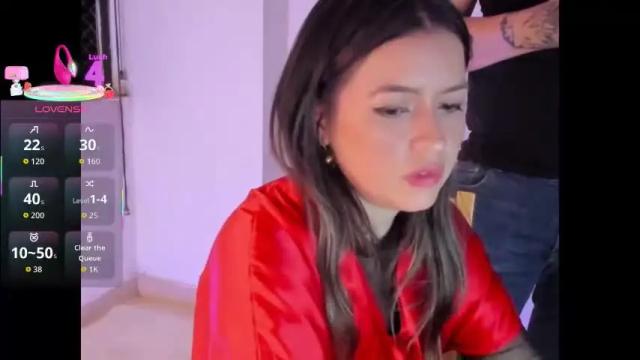 Image 2 of litlle_danni Stream on Chaturbate on 11 days ago