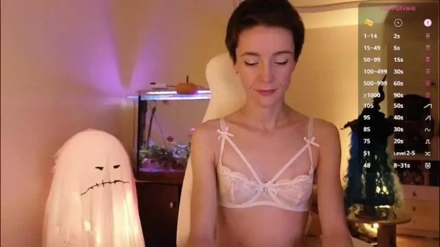 Thumbnail 1, litllle_alis_a's Stream at Chaturbate, 2 months ago