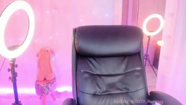 Image 6 of littl3_bunnyy Stream on Chaturbate on 20 months ago
