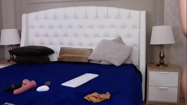 Thumbnail 2, little__iris's Stream at Chaturbate, 1 month ago