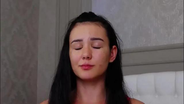 Image 7 of little__iris Stream on Chaturbate on 2 months ago