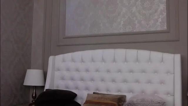 Image 8 of little__iris Stream on Chaturbate on 1 month ago