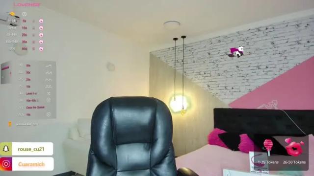 Image 4 of little__liar Stream on Chaturbate on 27 months ago