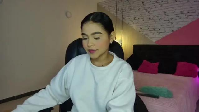 Thumbnail 3, little__liar's Stream at Chaturbate, 26 months ago