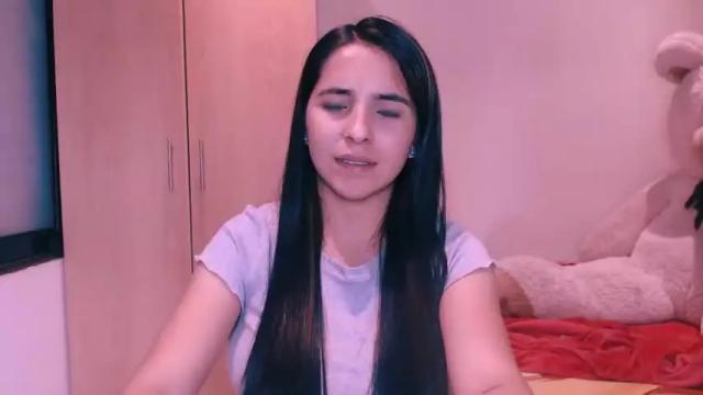 Image 6 of little__samantha_ Stream on Chaturbate on 13 months ago