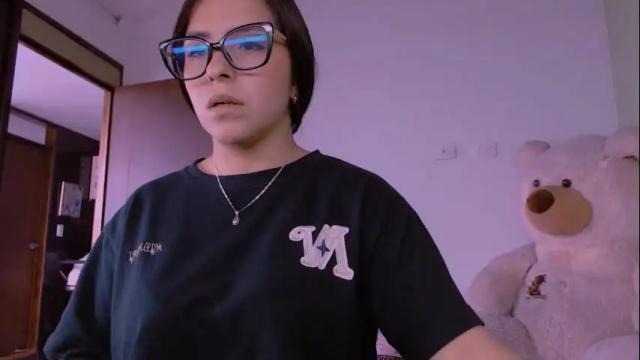 Thumbnail 2, little__samantha_'s Stream at Chaturbate, 2 months ago