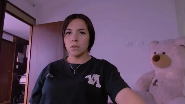 Image 6 of little__samantha_ Stream on Chaturbate on 2 months ago