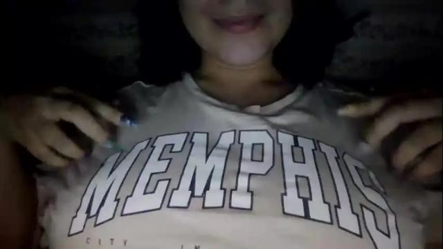 Image 2 of little_anef Stream on Chaturbate on 1 month ago