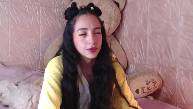 Image 2 of little_angelito2 Stream on Chaturbate on 6 months ago