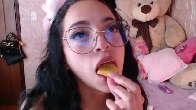 Thumbnail 3, little_angelito2's Stream at Chaturbate, 5 months ago