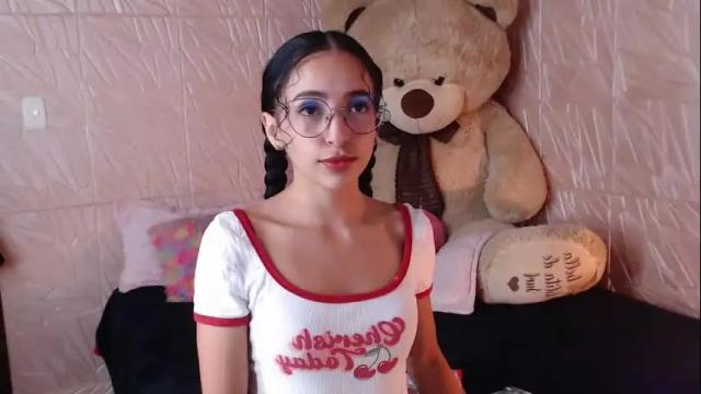 Image 4 of little_angelito2 Stream on Chaturbate on 2 months ago