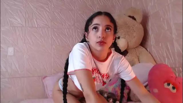 Image 3 of little_angelito2 Stream on Chaturbate on 2 months ago