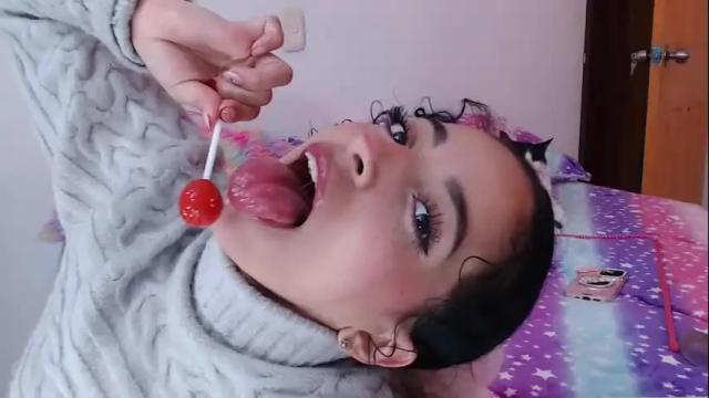 Image 4 of little_angelito2 Stream on Chaturbate on 5 days ago