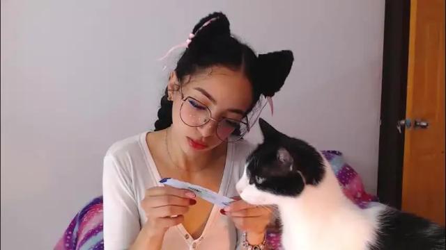 Image 3 of little_angelito2 Stream on Chaturbate on 20 hours ago