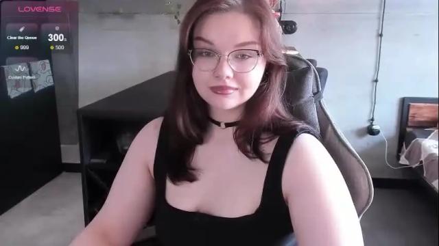 Image 10 of little_bambii_ Stream on Chaturbate on 7 days ago