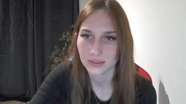 Image 11 of little_bumblebee_ Stream on Chaturbate on 13 months ago