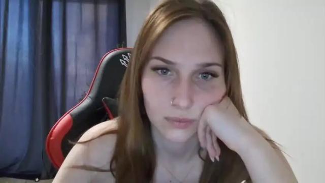 Image 2 of little_bumblebee_ Stream on Chaturbate on 12 months ago