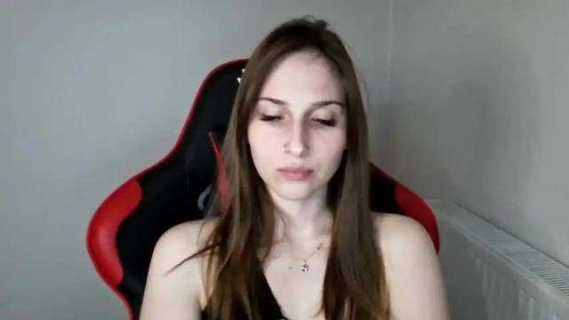 Image 7 of little_bumblebee_ Stream on Chaturbate on 15 months ago
