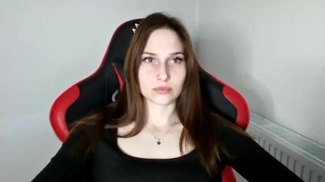 Image 8 of little_bumblebee_ Stream on Chaturbate on 12 months ago