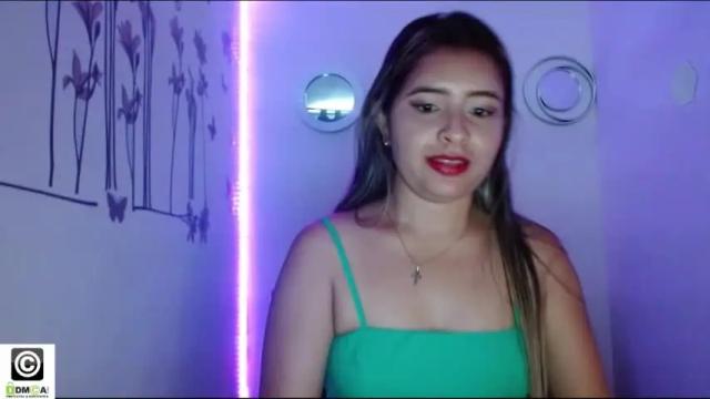 Image 12 of little_dannielle Stream on Chaturbate on 20 months ago